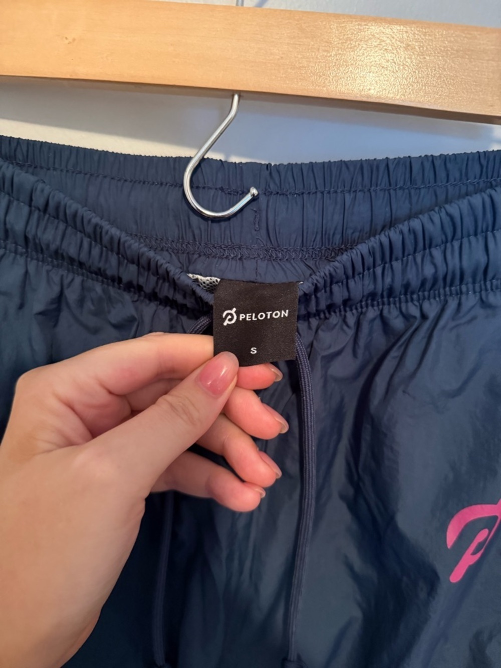 Peloton Colorblock Windbreaker Set Jacket & Joggers Size S - Picture 6 of 11